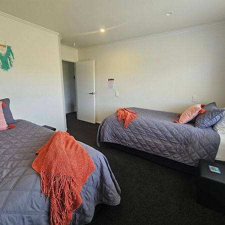 10 @ Wai Matangi Villa Turangi Luaran gambar