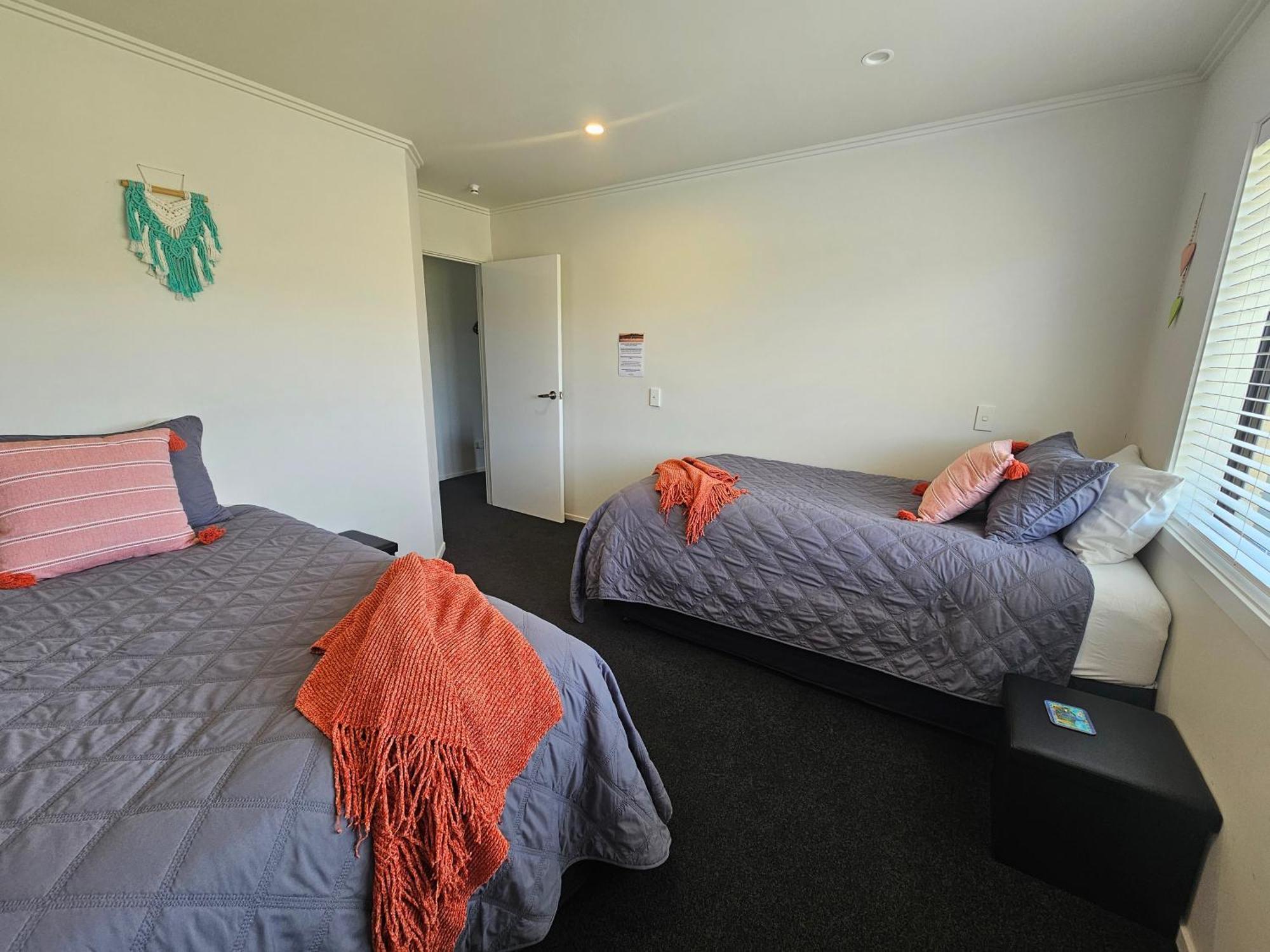 10 @ Wai Matangi Villa Turangi Luaran gambar